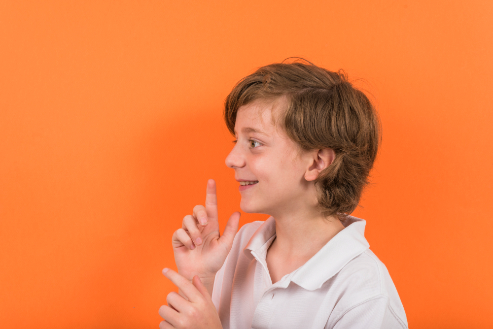 kids-learning-to-speak-with-confidence-through-everyday-conversations